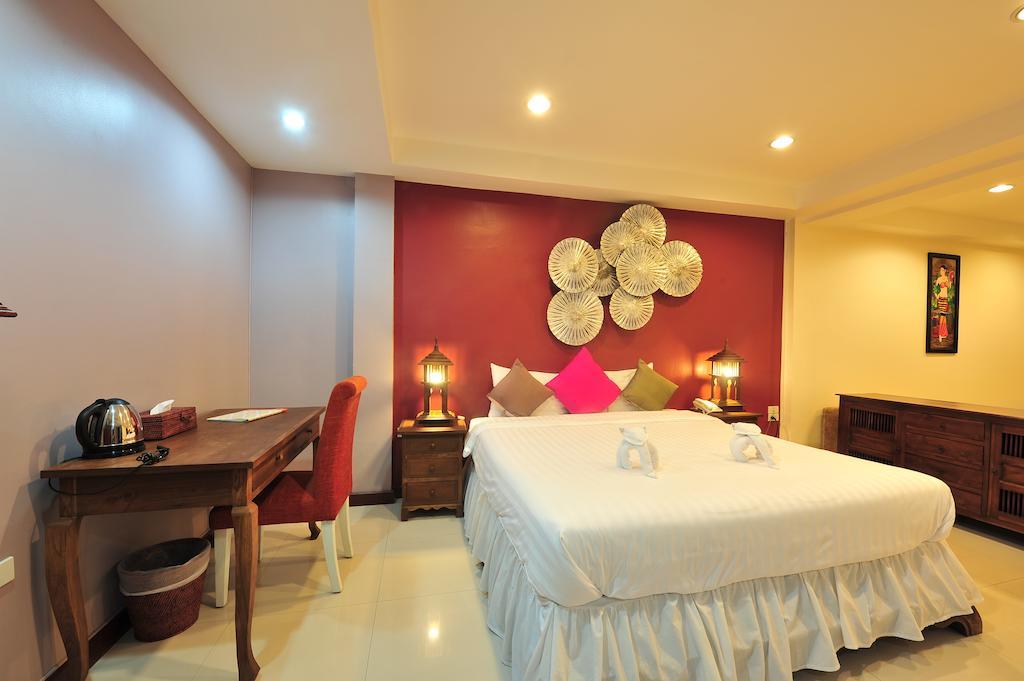 Lullaby Inn Silom Bangkok Exterior foto